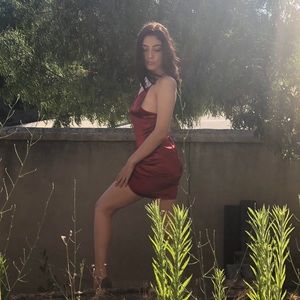 Meet your Posher, Lixza